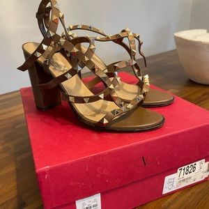 Rock-stud Valentino Sandals